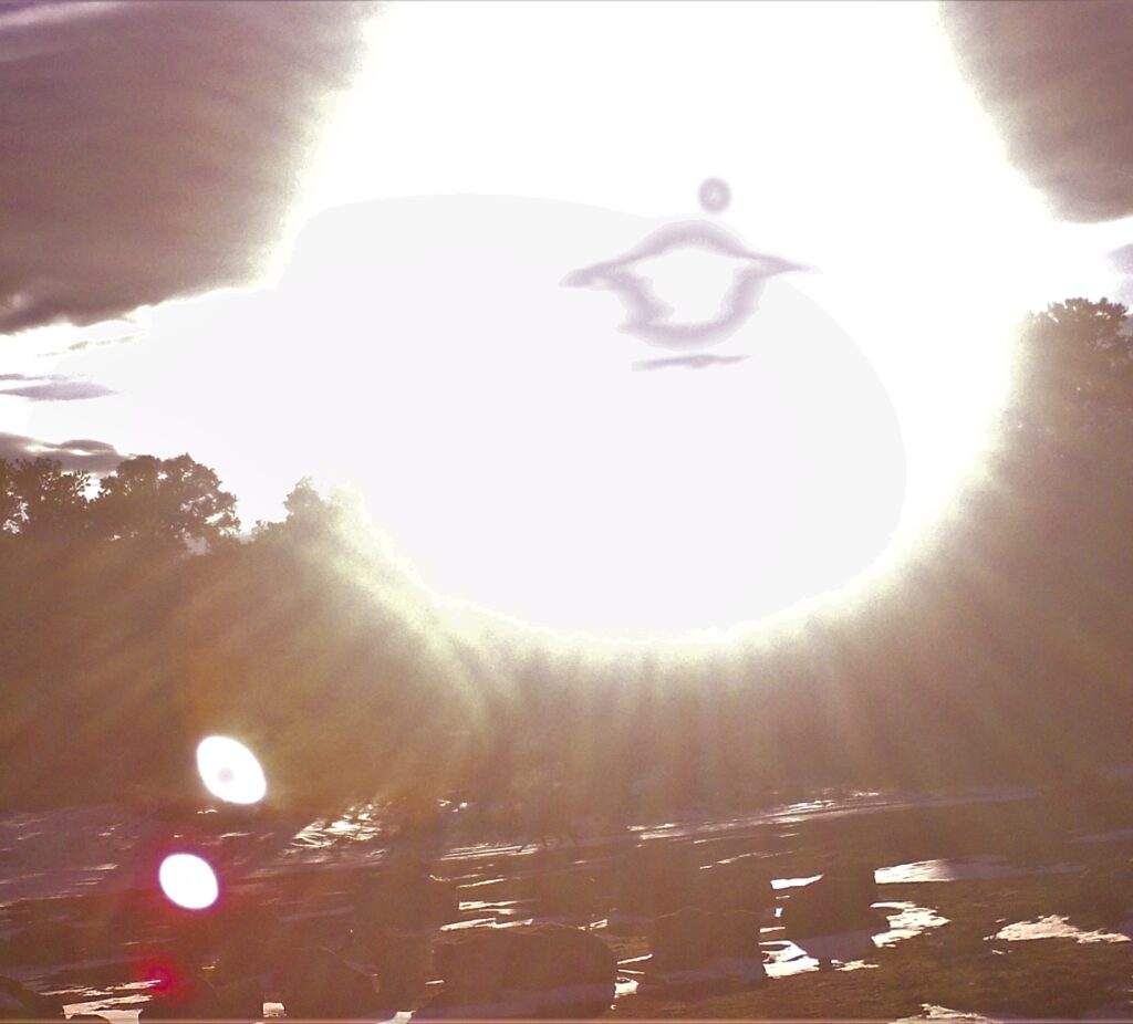 Huge light of an other being